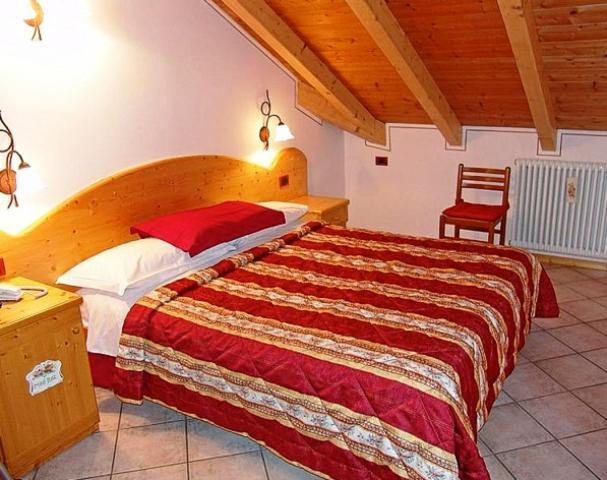 Jolly B&B - Affittacamere Dimaro Room photo